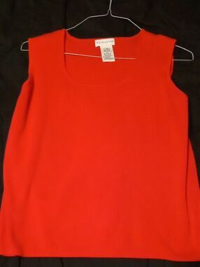 White Stag Bright Red Sleeveless Tank Top